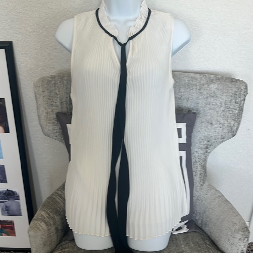 Dkny Blouse Euc